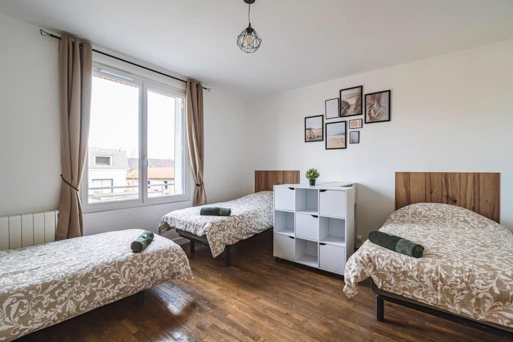 La "Taniere" Pour 6 Personnes Apartamento Isles-sur-Suippe Exterior foto