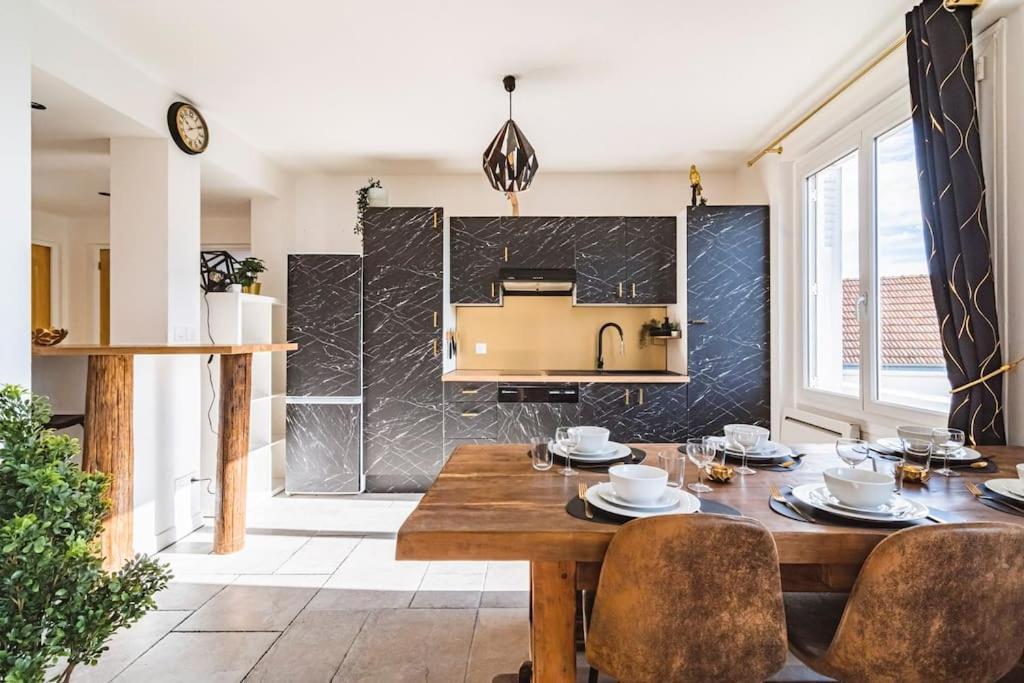 La "Taniere" Pour 6 Personnes Apartamento Isles-sur-Suippe Exterior foto