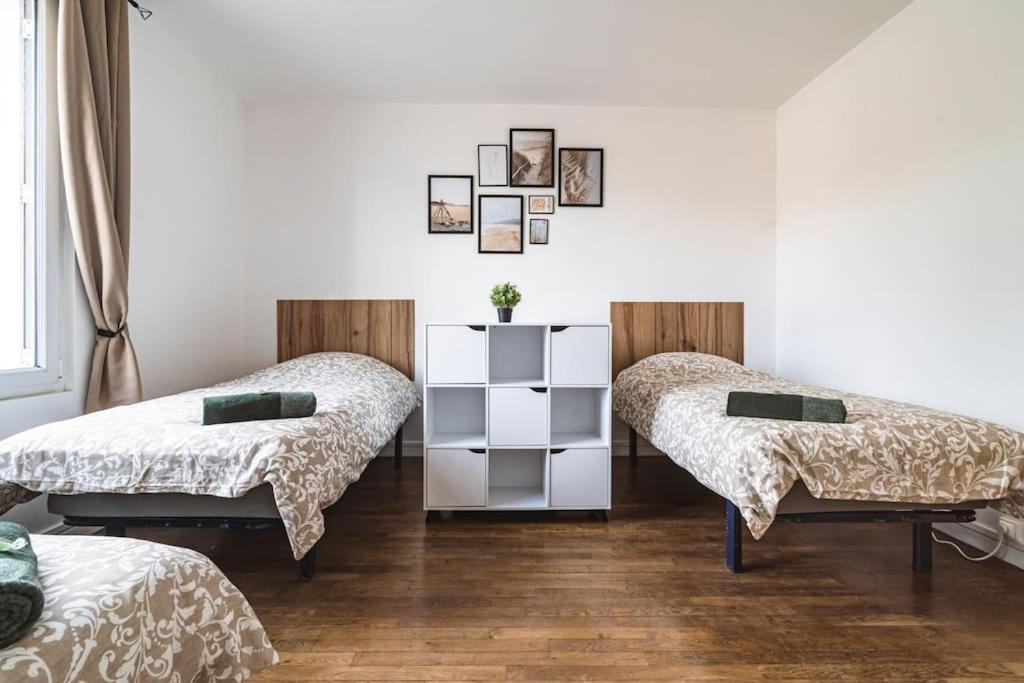 La "Taniere" Pour 6 Personnes Apartamento Isles-sur-Suippe Exterior foto